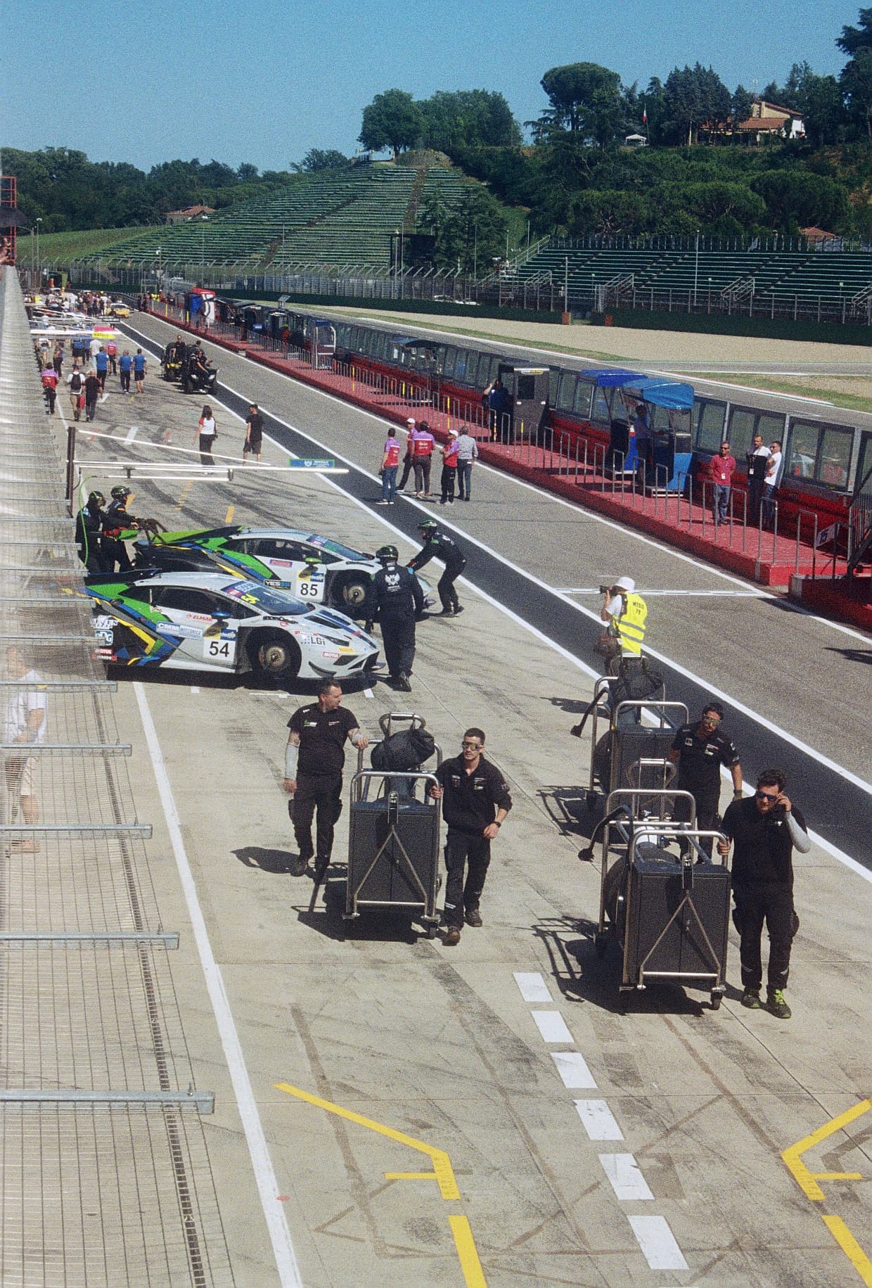 Pit Lane Choreography